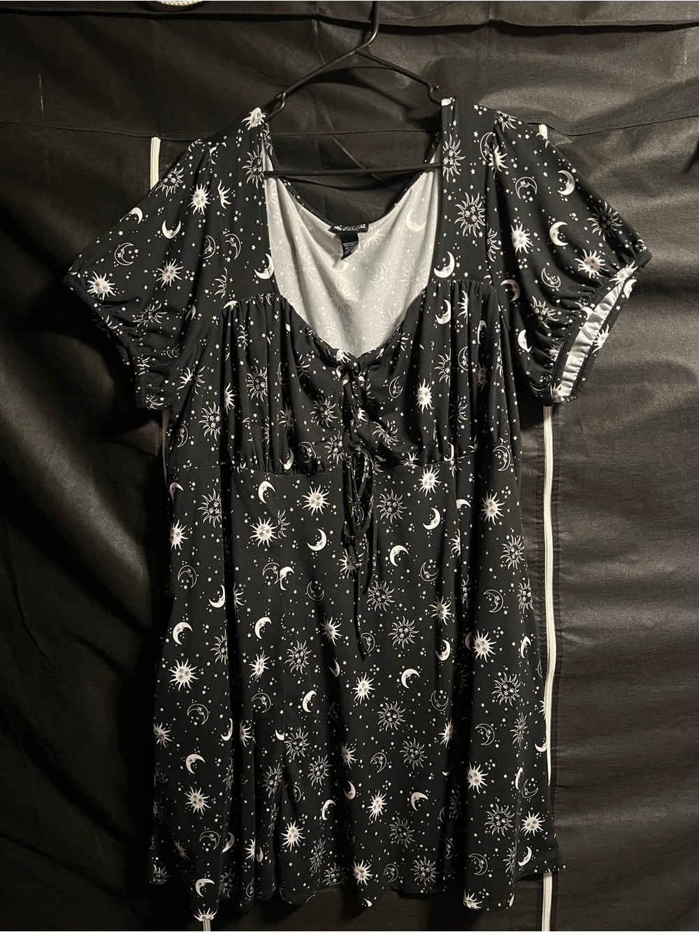 Hot Topic Plus Size Women's Black Celestial Dress